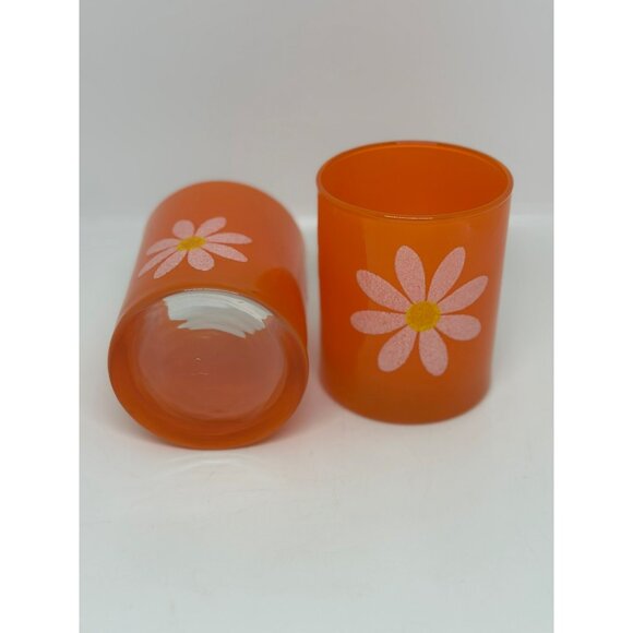 VTG Orange Glass Tumblers w/ White Daisy Print – Set of 2, Retro Cups 2.5″×3.5″ - Picture 5 of 8